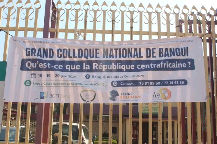 Banderole du colloque à Bangui